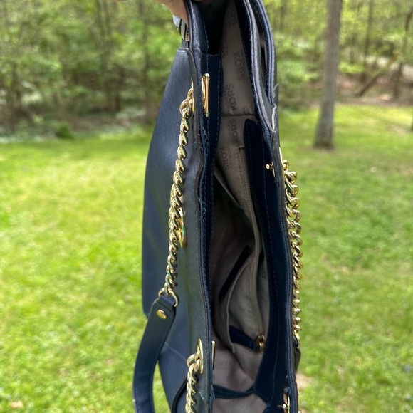 *$3 Start* Michael Kors Navy Blue Tote Bag - Picture 10 of 13